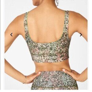 Harlyn Reversible Midi Impact Sports Bra and Powerhold Leggings